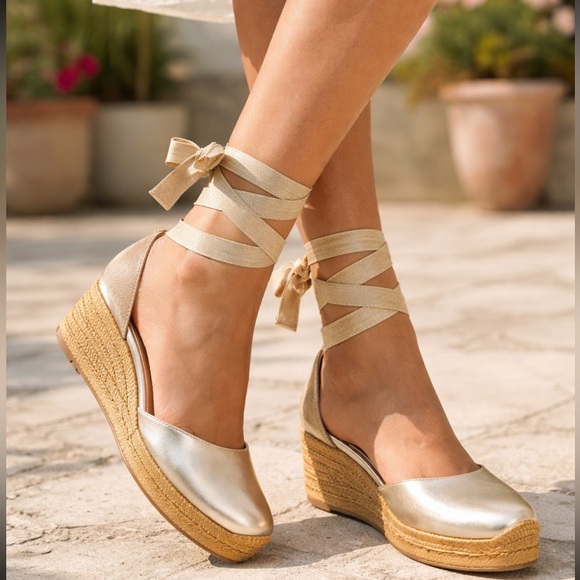 Leather Jack Rogers Palmer Ankle Wrap Espadrille Wedge in Platinum/Champagne - Picture 2 of 11